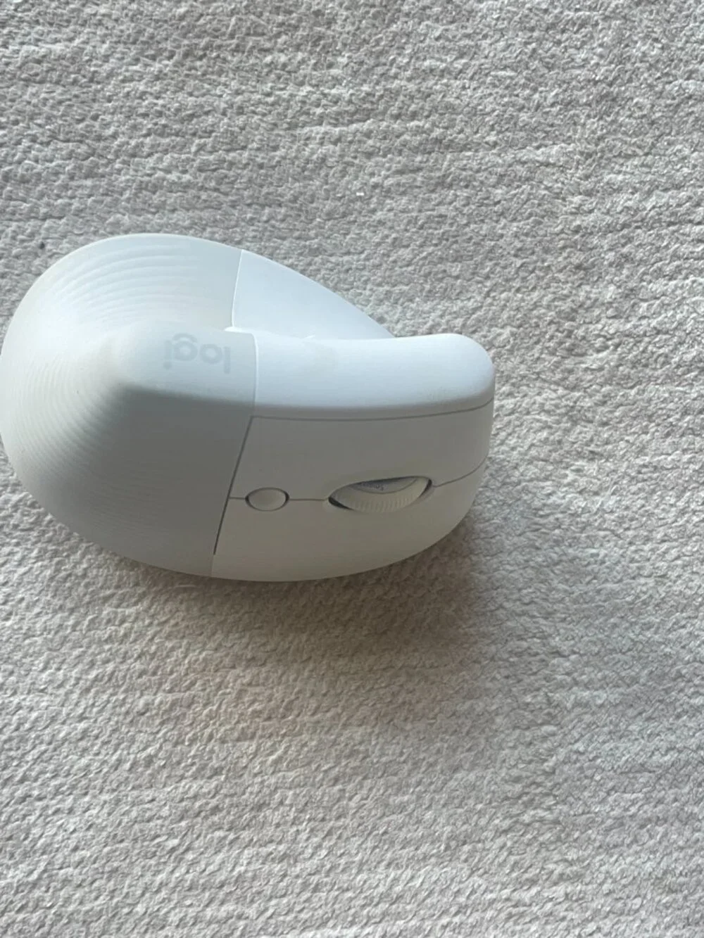 Logitech Lift Wireless Vertical Mouse - Pale Gray